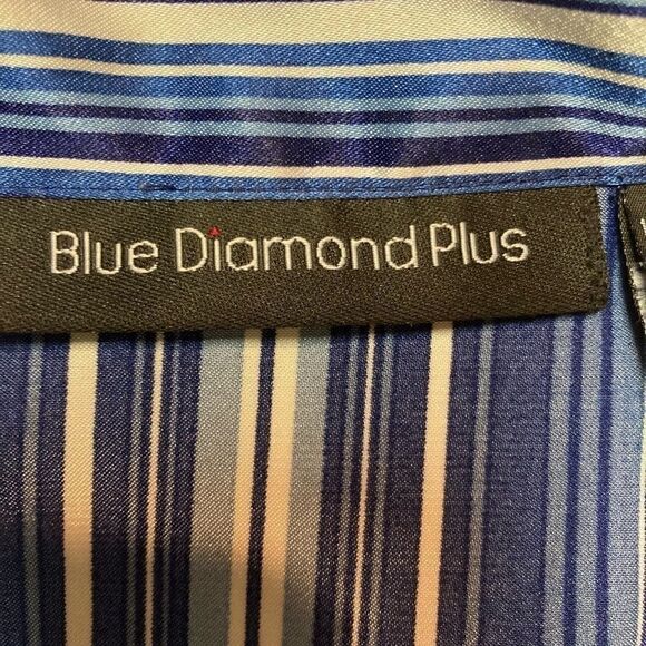 BLUE DIAMOND PLUS,women’s top, Size 3X,button down - Picture 5 of 8